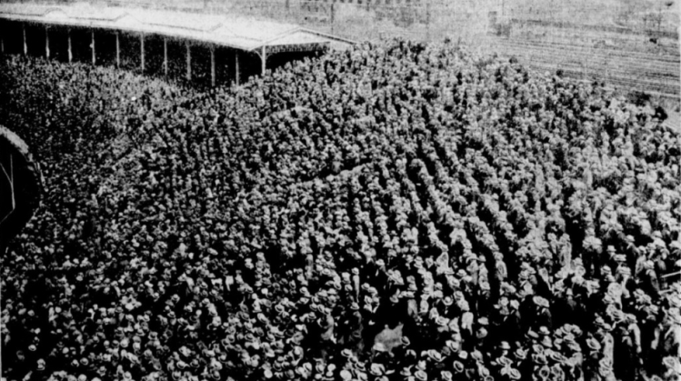 1929 crowd